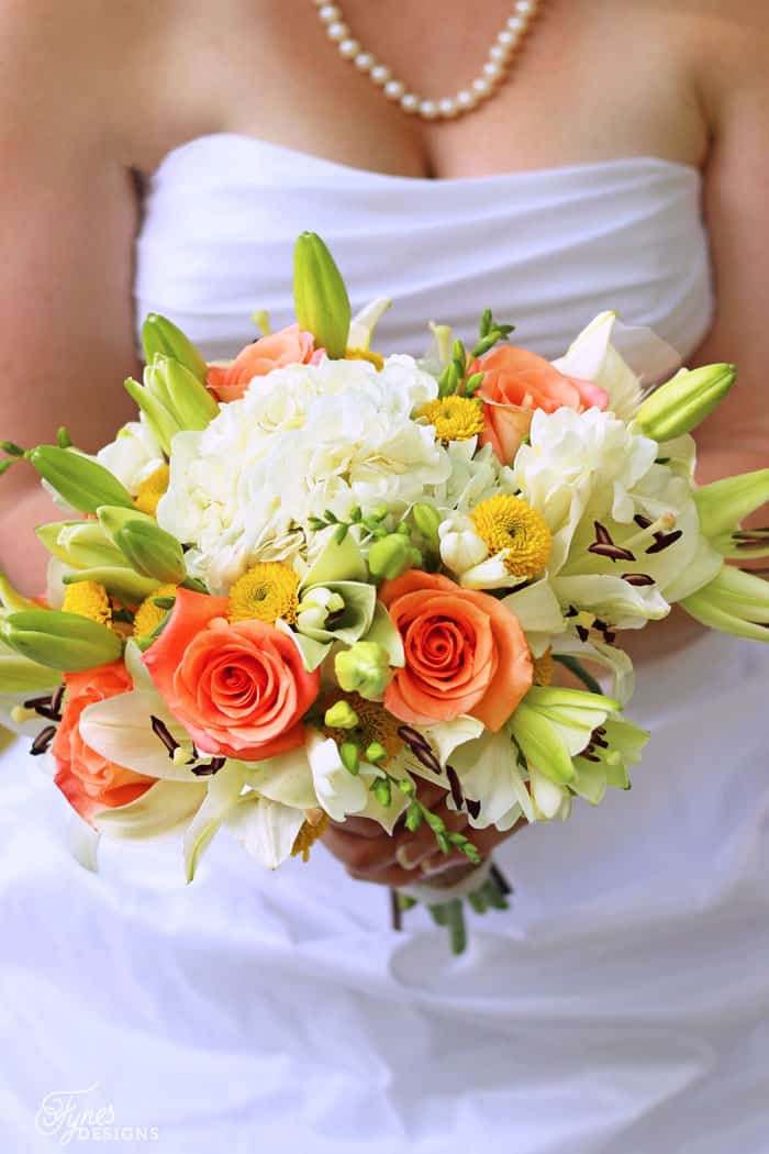 Can you believe these Wedding bouquets are made from Costco flowers- less than $80 for 21 flower arrangements!