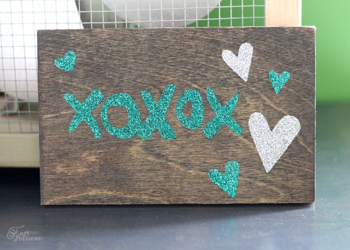 How To Use Iron-On Vinyl on Wood - Weekend Craft